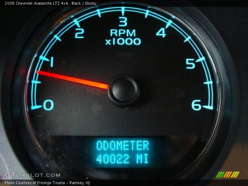 Black / Ebony 2008 Chevrolet Avalanche LTZ 4x4