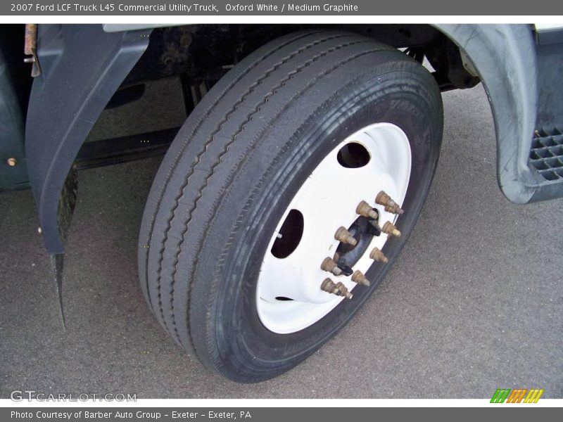 Oxford White / Medium Graphite 2007 Ford LCF Truck L45 Commercial Utility Truck