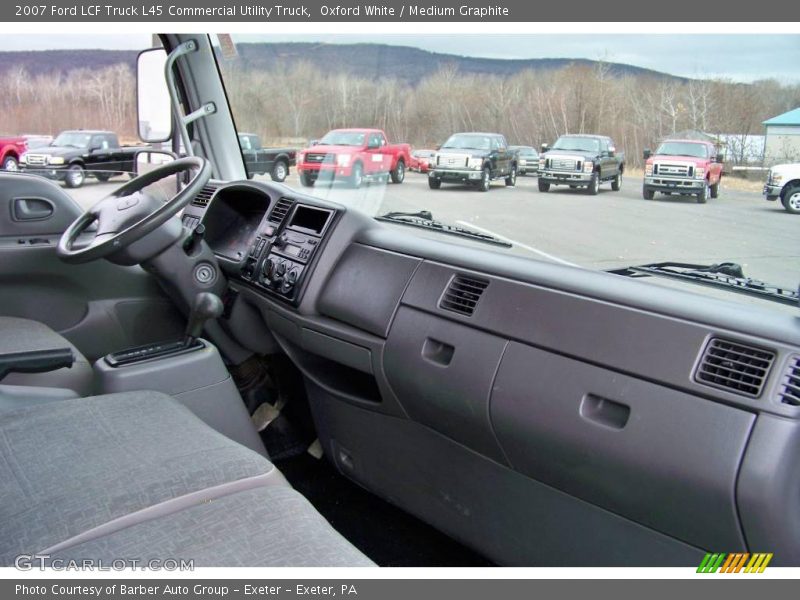 Oxford White / Medium Graphite 2007 Ford LCF Truck L45 Commercial Utility Truck