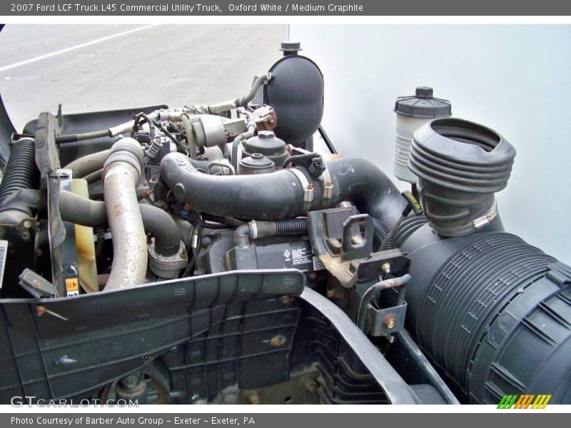 Oxford White / Medium Graphite 2007 Ford LCF Truck L45 Commercial Utility Truck