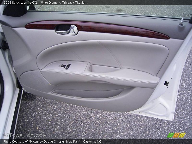 White Diamond Tricoat / Titanium 2008 Buick Lucerne CXL