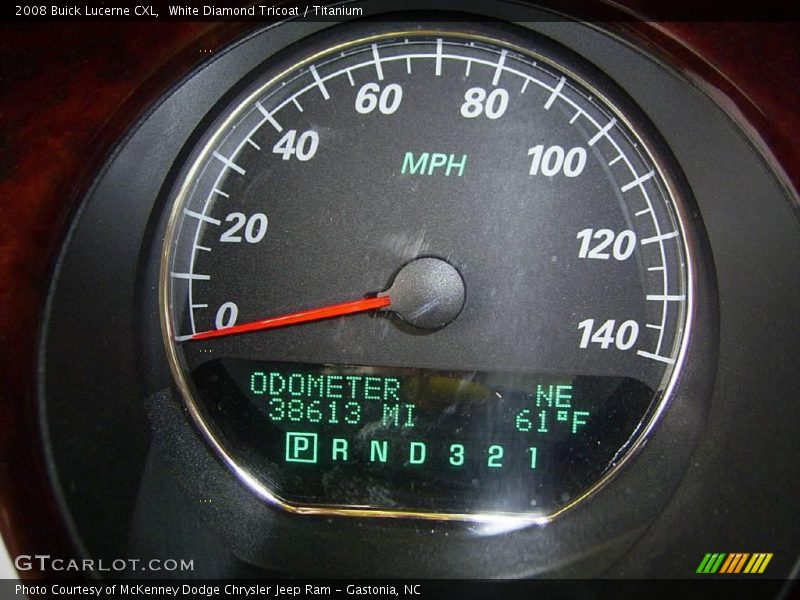 White Diamond Tricoat / Titanium 2008 Buick Lucerne CXL