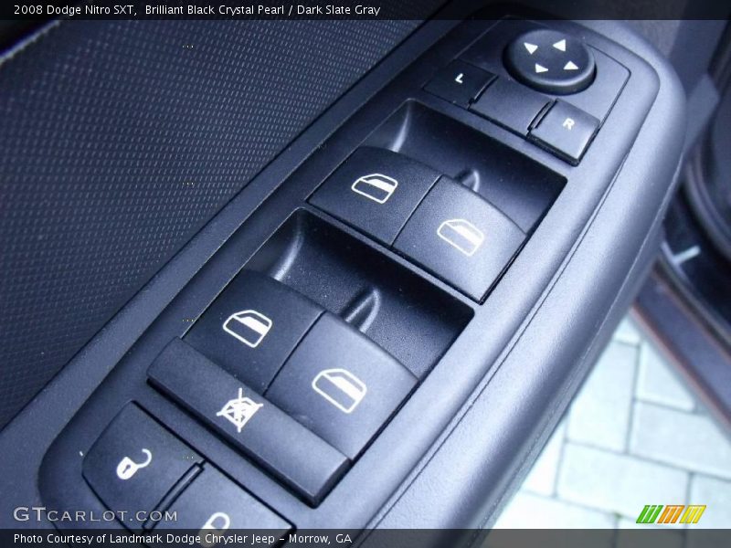 Brilliant Black Crystal Pearl / Dark Slate Gray 2008 Dodge Nitro SXT