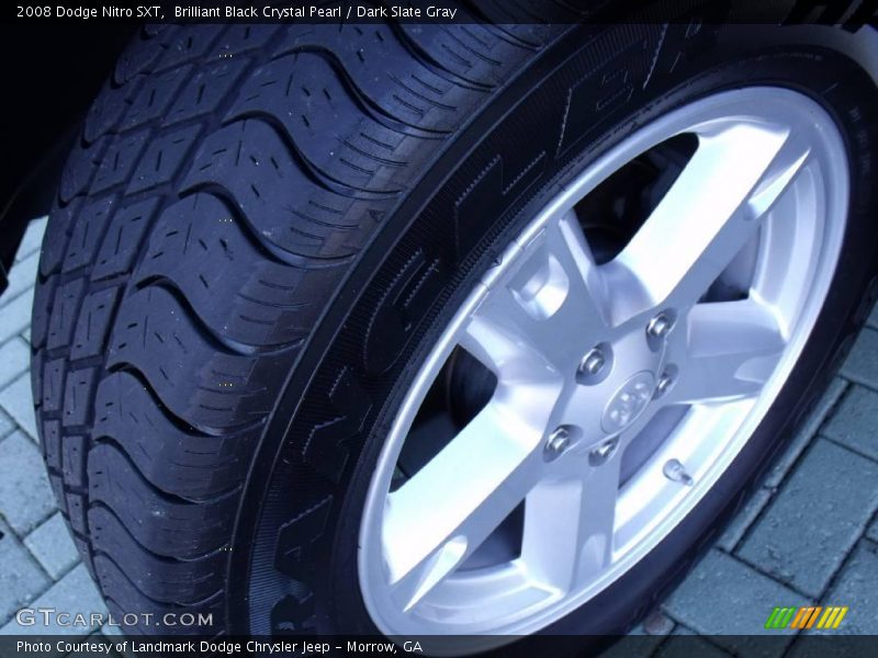 Brilliant Black Crystal Pearl / Dark Slate Gray 2008 Dodge Nitro SXT