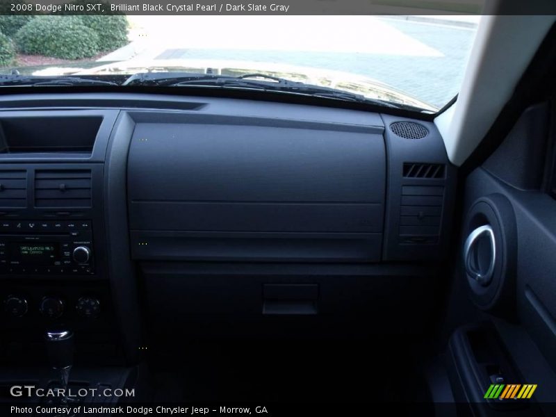 Brilliant Black Crystal Pearl / Dark Slate Gray 2008 Dodge Nitro SXT