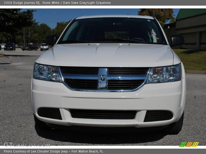 Stone White / Dark Slate Gray/Light Graystone 2009 Dodge Journey SE