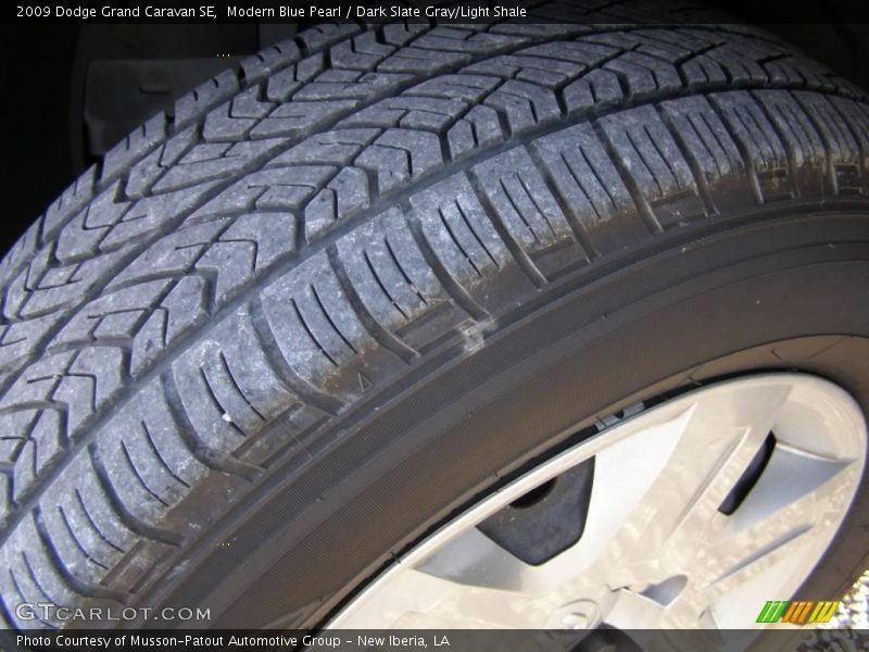 Modern Blue Pearl / Dark Slate Gray/Light Shale 2009 Dodge Grand Caravan SE