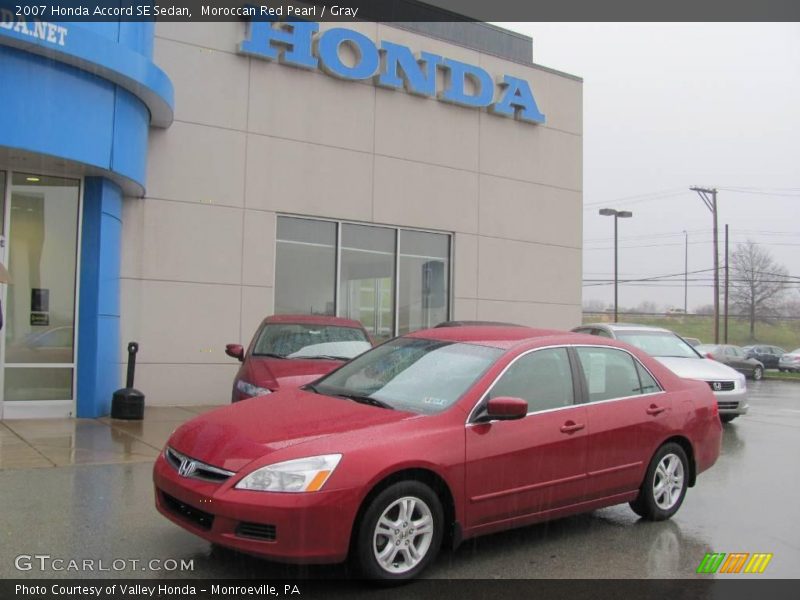 Moroccan Red Pearl / Gray 2007 Honda Accord SE Sedan