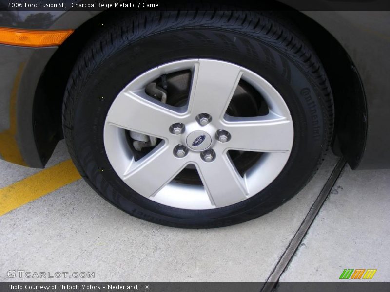 Charcoal Beige Metallic / Camel 2006 Ford Fusion SE