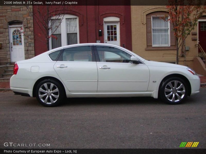 Ivory Pearl / Graphite 2006 Infiniti M 35x Sedan