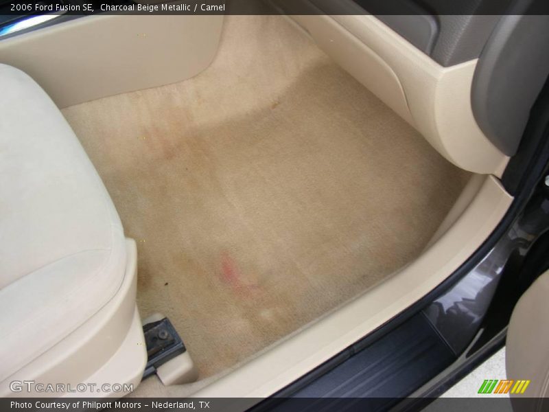Charcoal Beige Metallic / Camel 2006 Ford Fusion SE