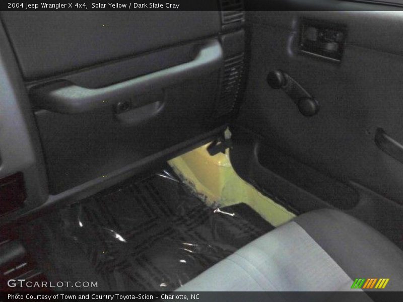 Solar Yellow / Dark Slate Gray 2004 Jeep Wrangler X 4x4
