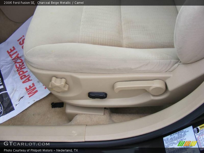 Charcoal Beige Metallic / Camel 2006 Ford Fusion SE