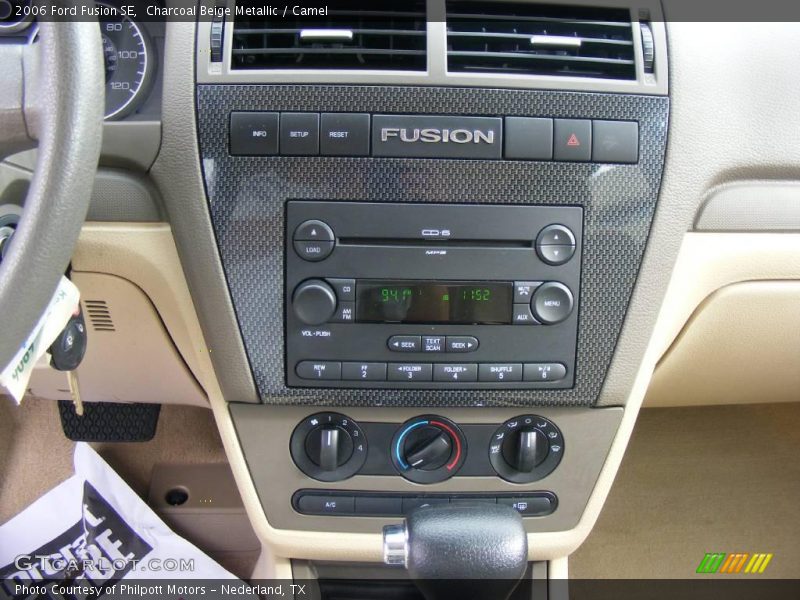 Charcoal Beige Metallic / Camel 2006 Ford Fusion SE