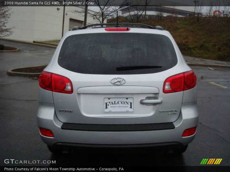 Bright Silver / Gray 2009 Hyundai Santa Fe GLS 4WD