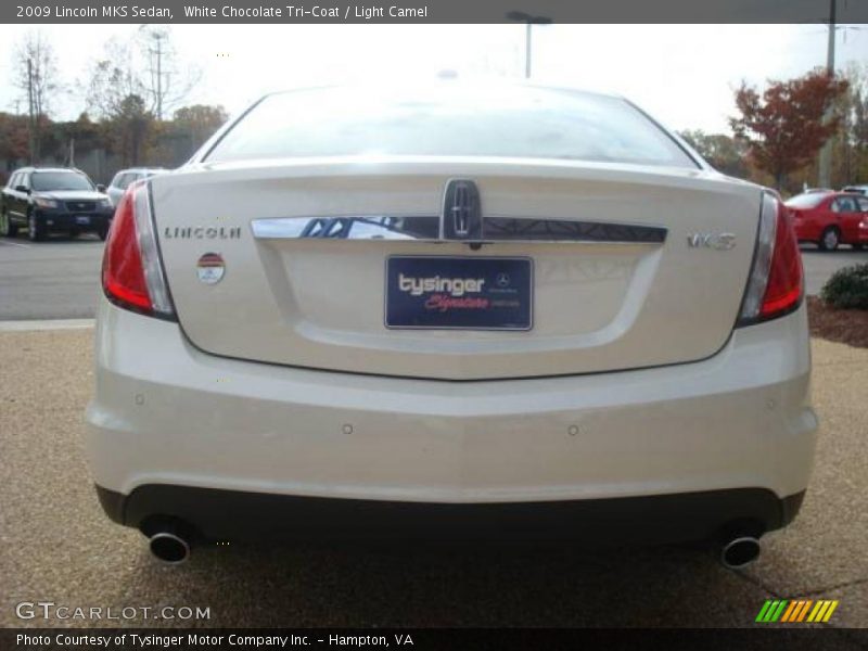 White Chocolate Tri-Coat / Light Camel 2009 Lincoln MKS Sedan