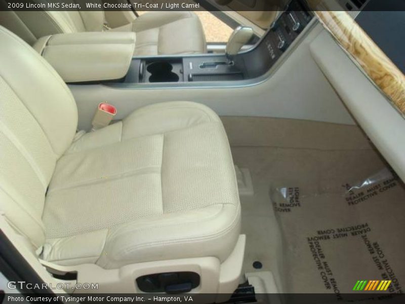 White Chocolate Tri-Coat / Light Camel 2009 Lincoln MKS Sedan