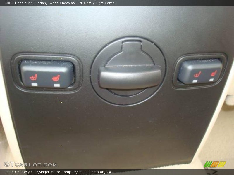 White Chocolate Tri-Coat / Light Camel 2009 Lincoln MKS Sedan