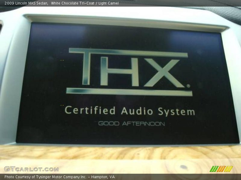 White Chocolate Tri-Coat / Light Camel 2009 Lincoln MKS Sedan
