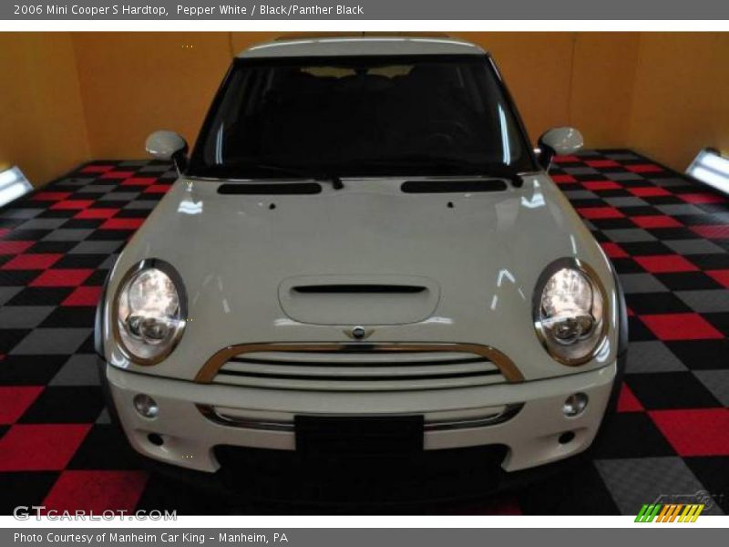 Pepper White / Black/Panther Black 2006 Mini Cooper S Hardtop