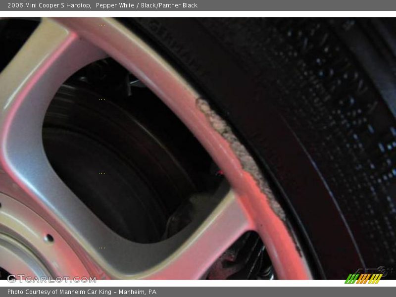 Pepper White / Black/Panther Black 2006 Mini Cooper S Hardtop