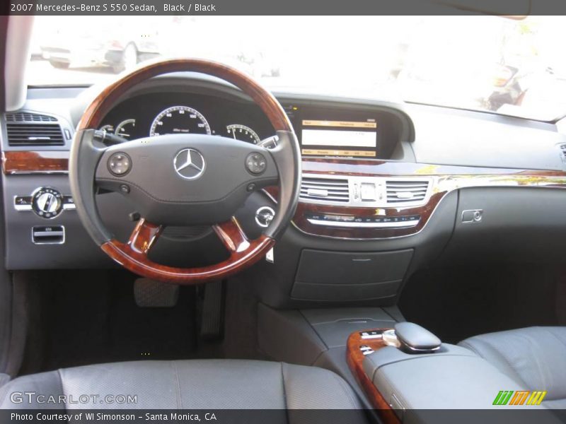 Black / Black 2007 Mercedes-Benz S 550 Sedan