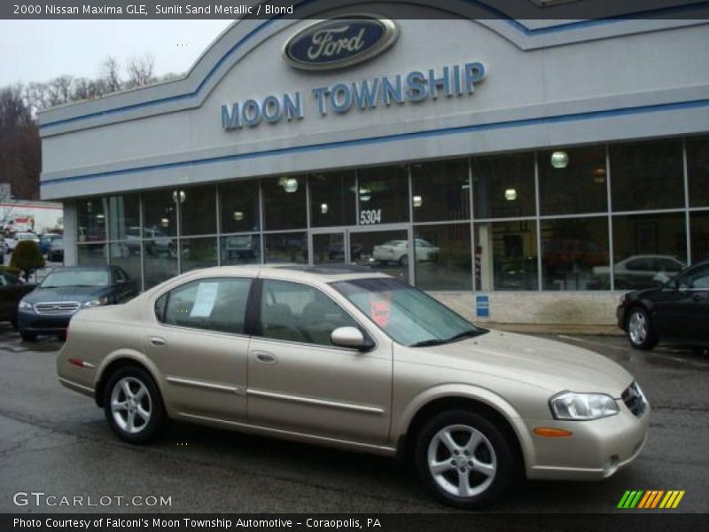 Sunlit Sand Metallic / Blond 2000 Nissan Maxima GLE