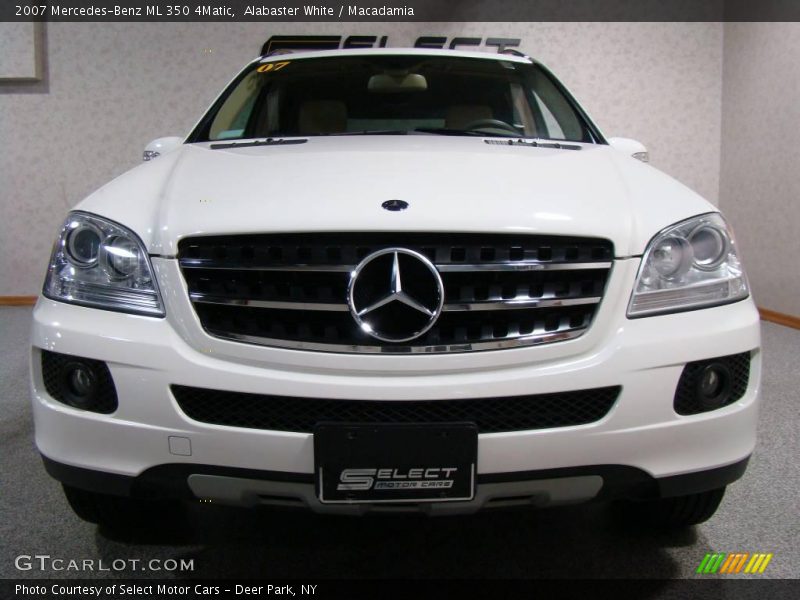 Alabaster White / Macadamia 2007 Mercedes-Benz ML 350 4Matic