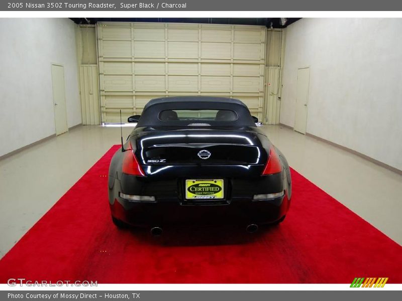 Super Black / Charcoal 2005 Nissan 350Z Touring Roadster