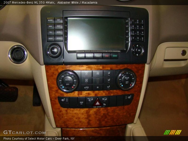 Alabaster White / Macadamia 2007 Mercedes-Benz ML 350 4Matic