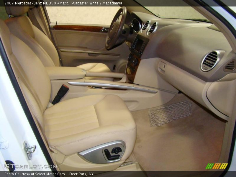 Alabaster White / Macadamia 2007 Mercedes-Benz ML 350 4Matic