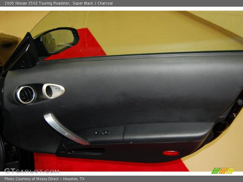 Super Black / Charcoal 2005 Nissan 350Z Touring Roadster