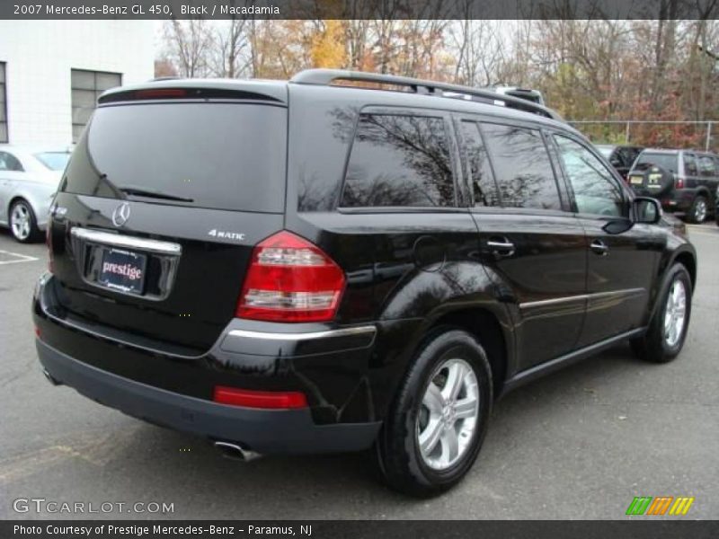Black / Macadamia 2007 Mercedes-Benz GL 450