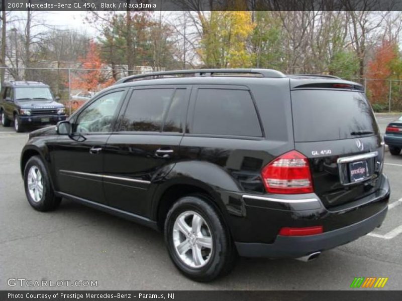 Black / Macadamia 2007 Mercedes-Benz GL 450