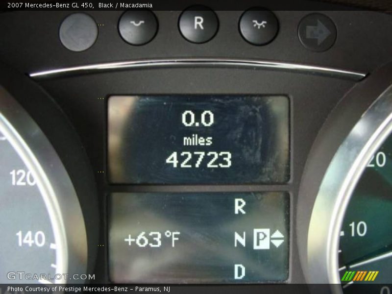Black / Macadamia 2007 Mercedes-Benz GL 450