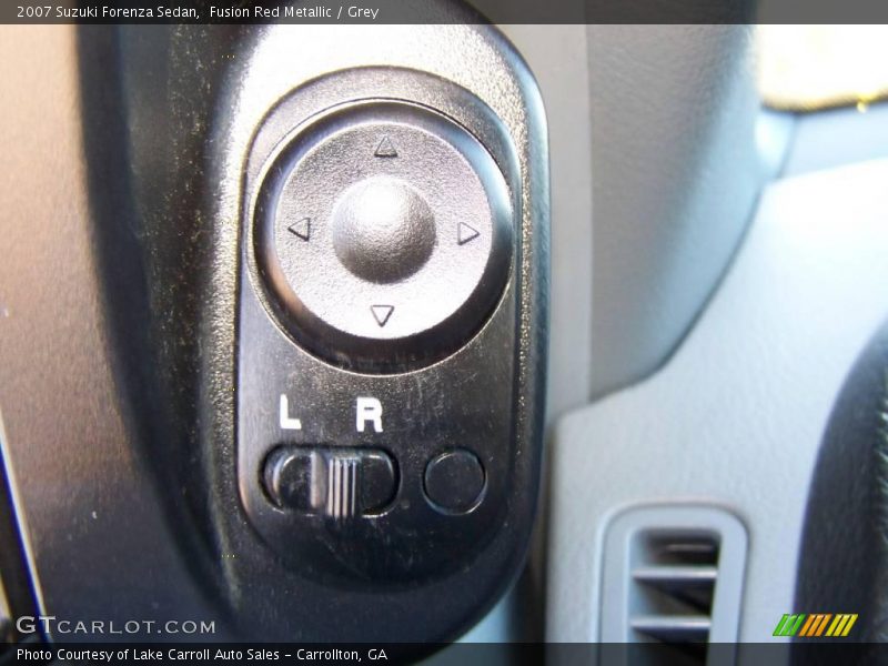 Fusion Red Metallic / Grey 2007 Suzuki Forenza Sedan