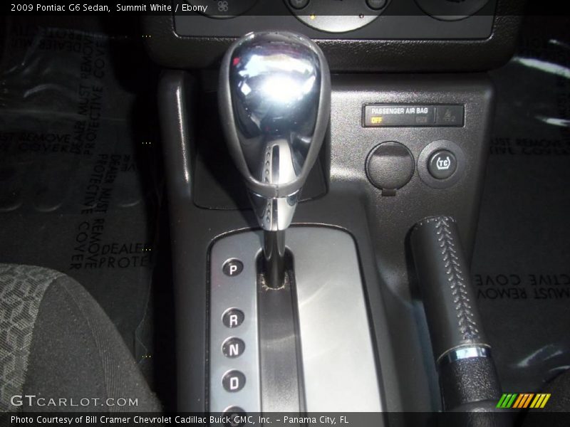 Summit White / Ebony 2009 Pontiac G6 Sedan