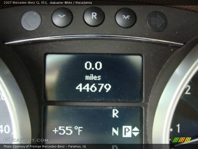 Alabaster White / Macadamia 2007 Mercedes-Benz GL 450