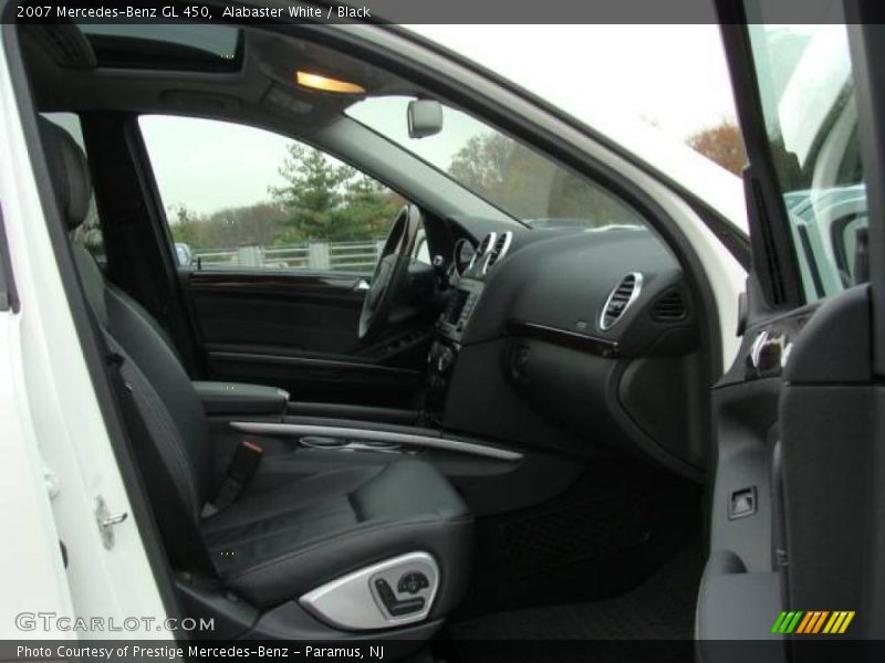 Alabaster White / Black 2007 Mercedes-Benz GL 450