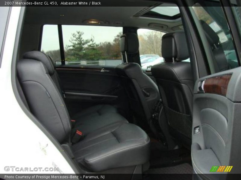Alabaster White / Black 2007 Mercedes-Benz GL 450