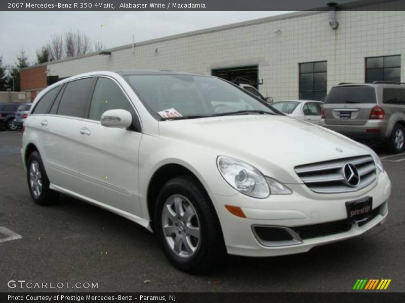 Alabaster White / Macadamia 2007 Mercedes-Benz R 350 4Matic