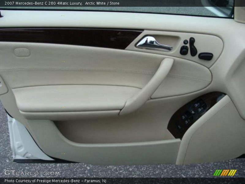Arctic White / Stone 2007 Mercedes-Benz C 280 4Matic Luxury