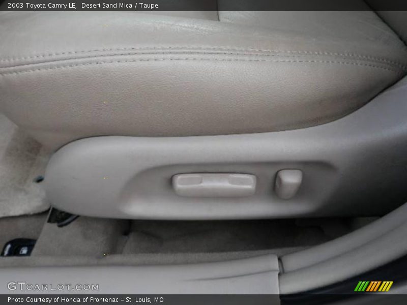 Desert Sand Mica / Taupe 2003 Toyota Camry LE