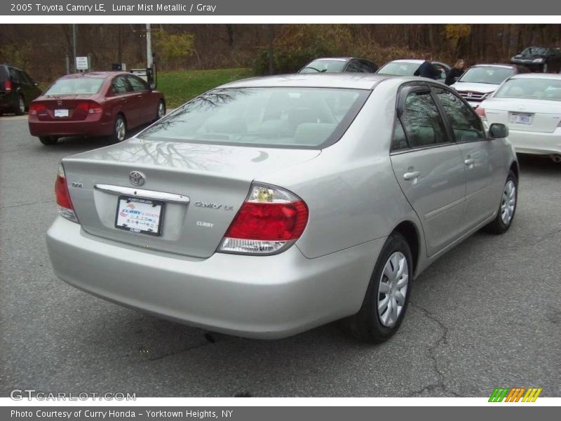 Lunar Mist Metallic / Gray 2005 Toyota Camry LE