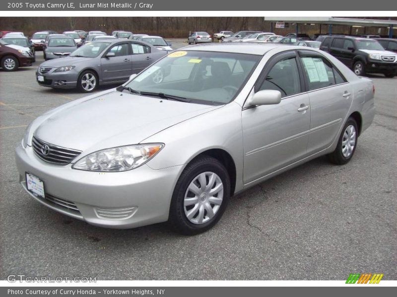 Lunar Mist Metallic / Gray 2005 Toyota Camry LE