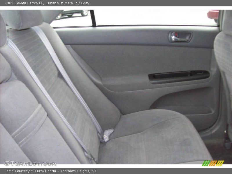 Lunar Mist Metallic / Gray 2005 Toyota Camry LE
