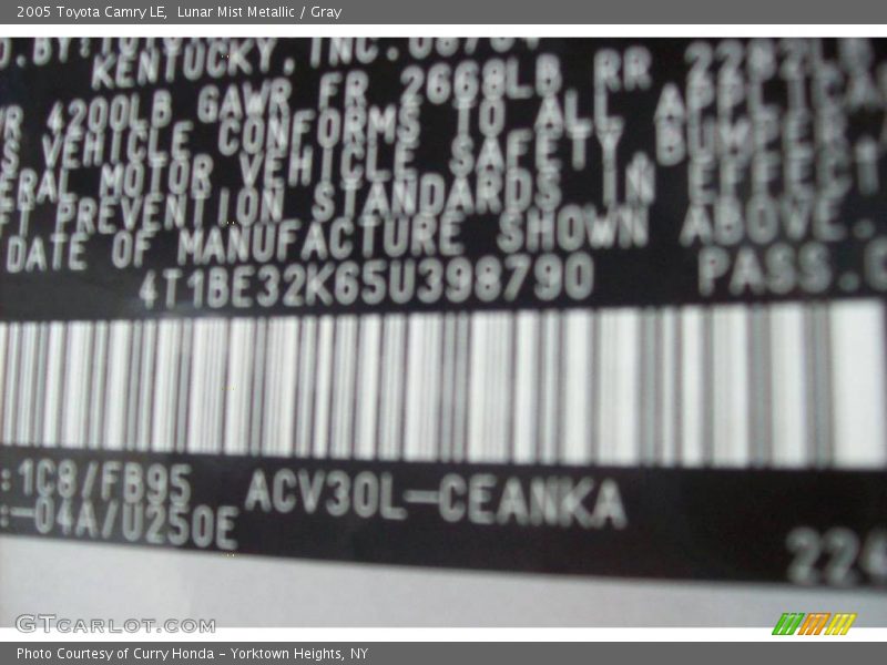 Lunar Mist Metallic / Gray 2005 Toyota Camry LE