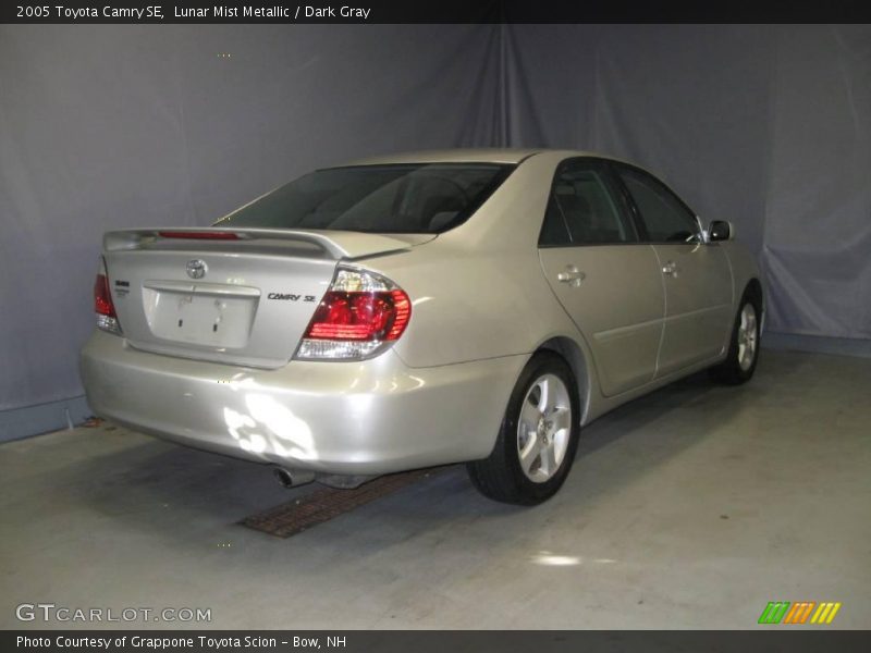 Lunar Mist Metallic / Dark Gray 2005 Toyota Camry SE