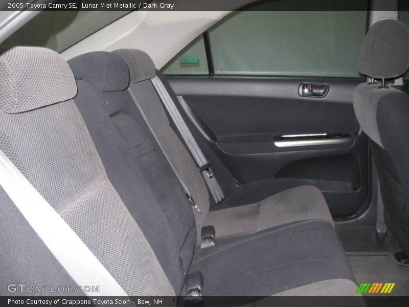 Lunar Mist Metallic / Dark Gray 2005 Toyota Camry SE