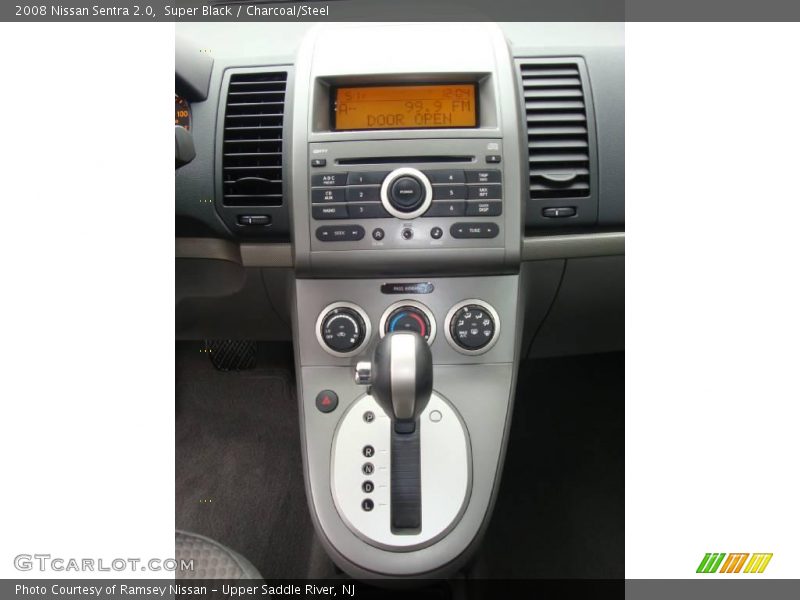 Super Black / Charcoal/Steel 2008 Nissan Sentra 2.0